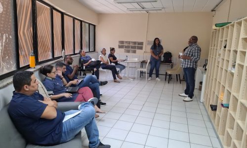 Sinterp Visita Colégio Crescimento para Atualizar Professores sobre Convenção Coletiva 2025/2026