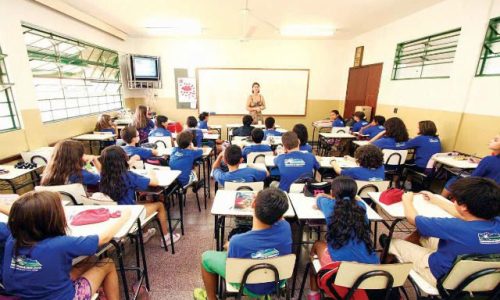 Falso discurso da Escola Sem Partido avança no Congresso